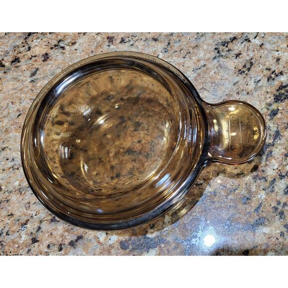 Vision Corning Amber Grab It Bowl V-150-B With Lid - Picture 13 of 13